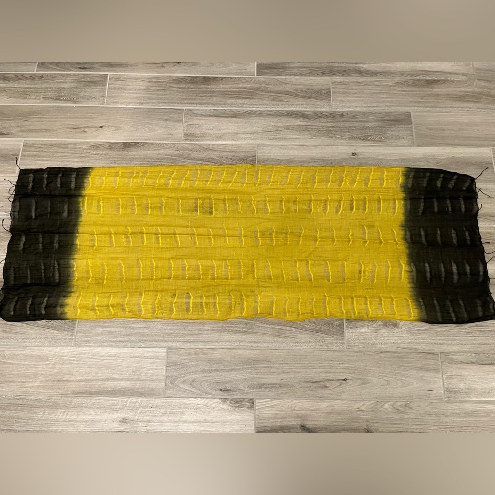 Lightweight scarf